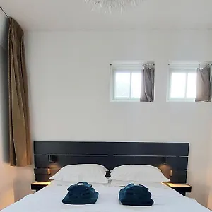 https://bickersbed.amsterdamhotelsnl.com