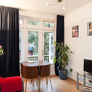 Bed & Breakfast West, Amsterdam